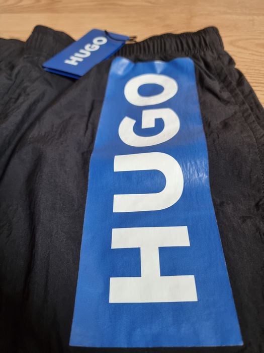 Nowe męskie kąpielówki hugo niebieskie logo M