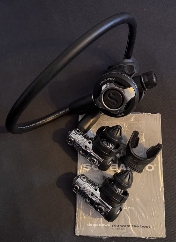 Regulator oddechowy, automat Scubapro MK25 Evo /S600