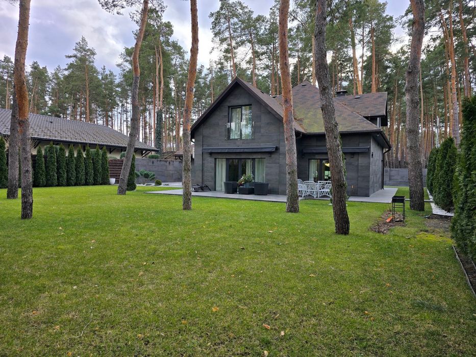 Унікальний приватний будинок з ремонтом в Лісовій Бучі. Без комісії!