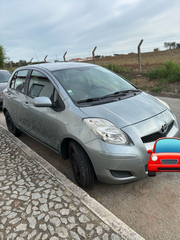 Vende-se Toyota Yaris 1.0
