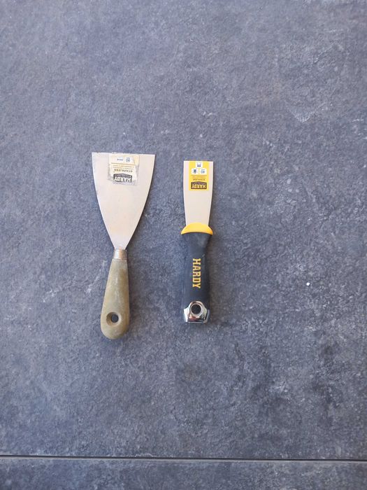 2 szpachelki malarskie firmy HARDY