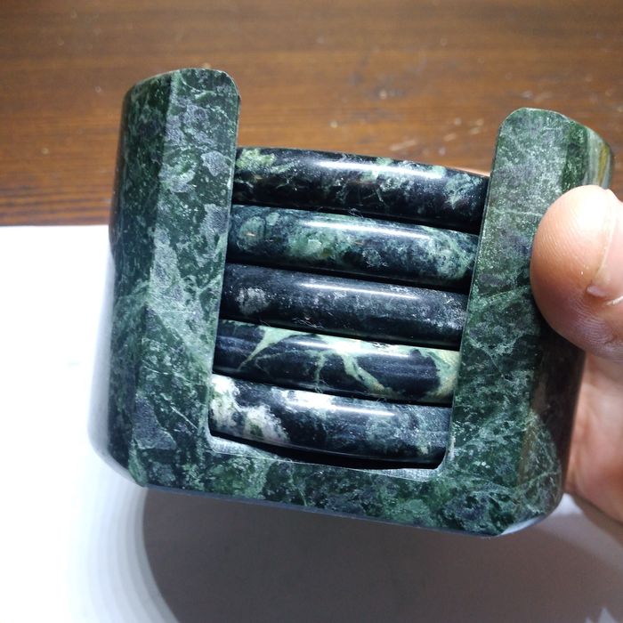 Подстаканники.Камень змеевик