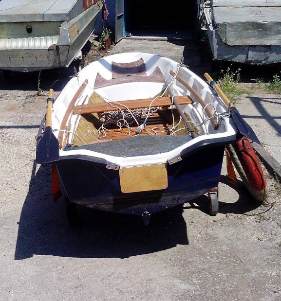 Човен Т350 склопластиковий