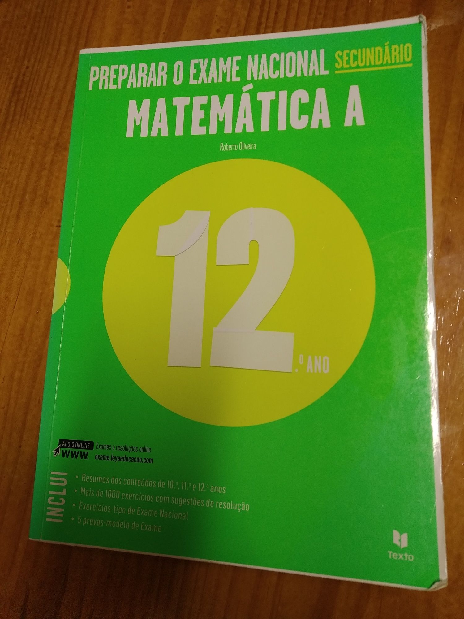 Livro Preparar o exame Matemática A 12 ano como NOVO