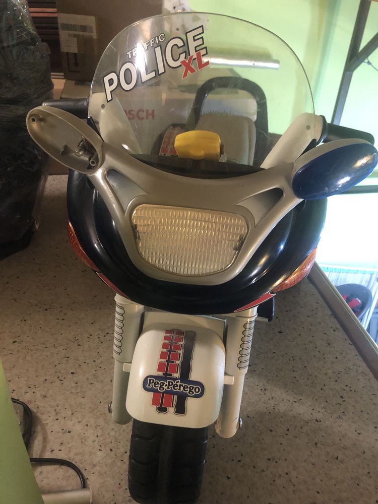 Pojazd elektryczny PegPerego - motor