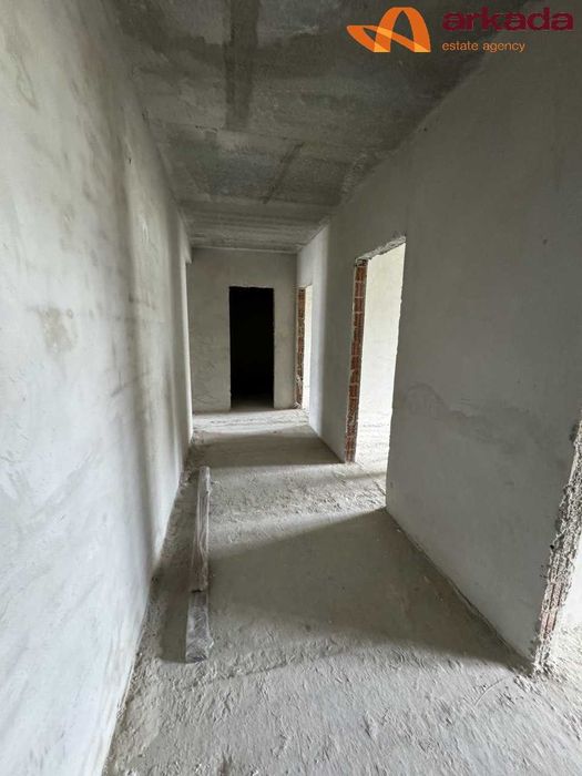 ПРОДАЖ! 3-кім  двохстороння видова квартира на 
озеро ЖК Міленіум (S)