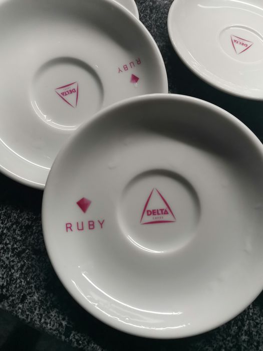 Conjuntos de 6 Pires da delta