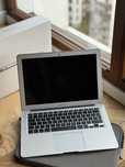 MacBook Air 13” A1466 – używany – sprawny – Apple – 1000 zl