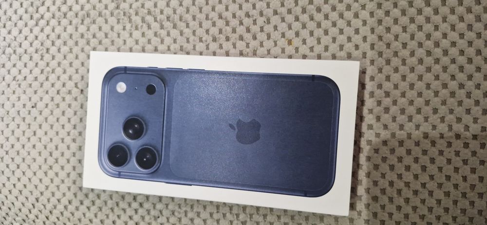 Sprzedam iphone 17 pro