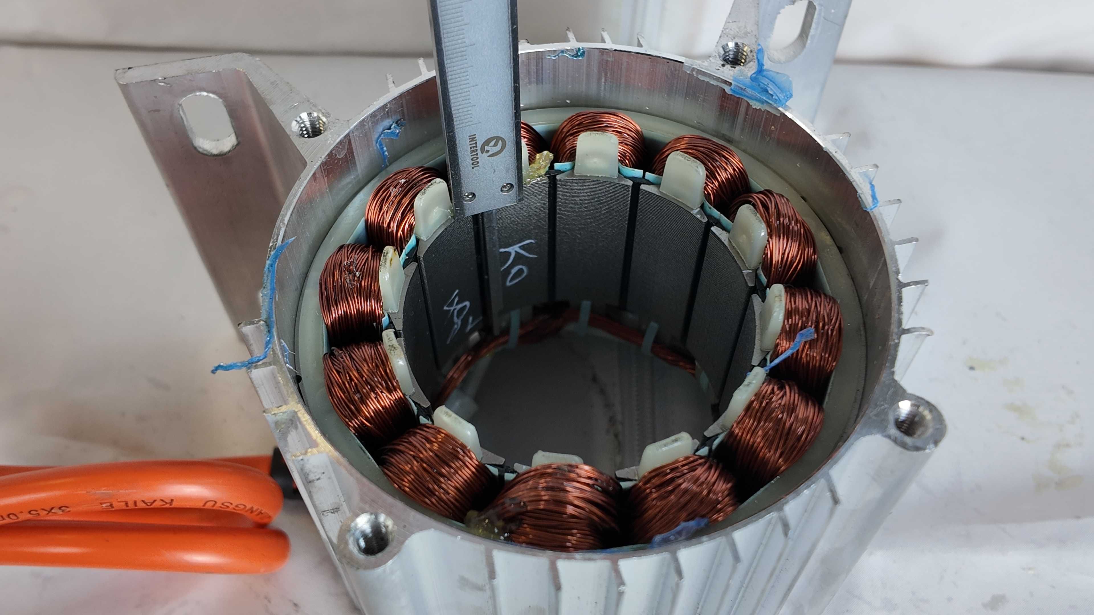 Безщітковий BLDC електродвигун 1000W 48V 500 rpm планетарный редуктор
