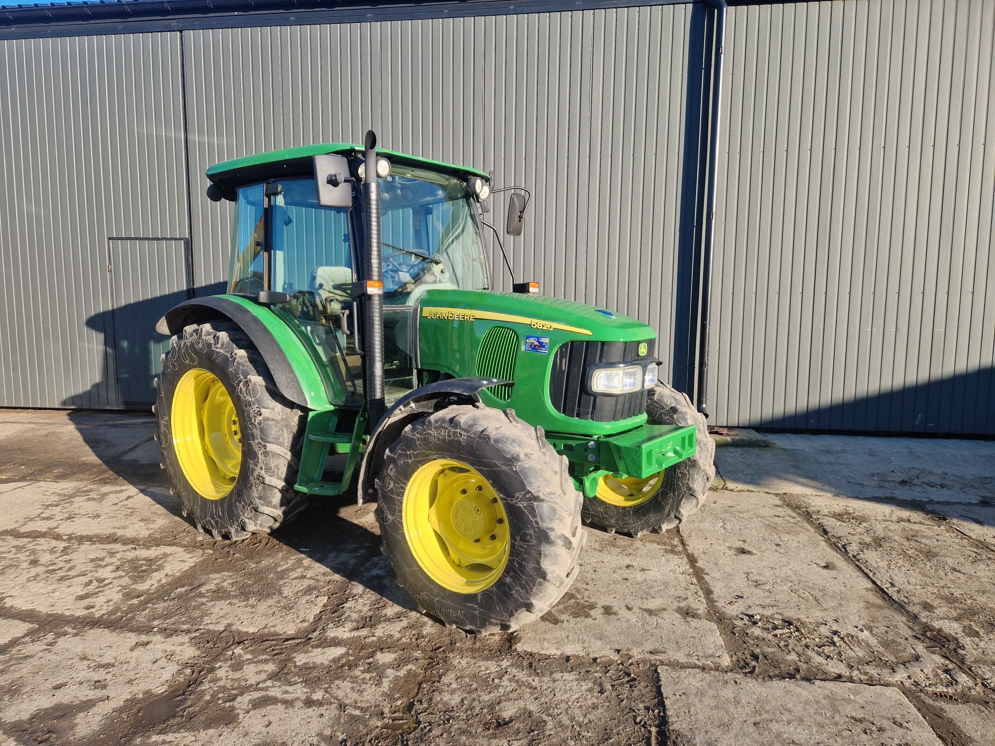 John Deere 5820 nowe opony 05r 40km/h (Ares 6410 tła tsa celtis 6320