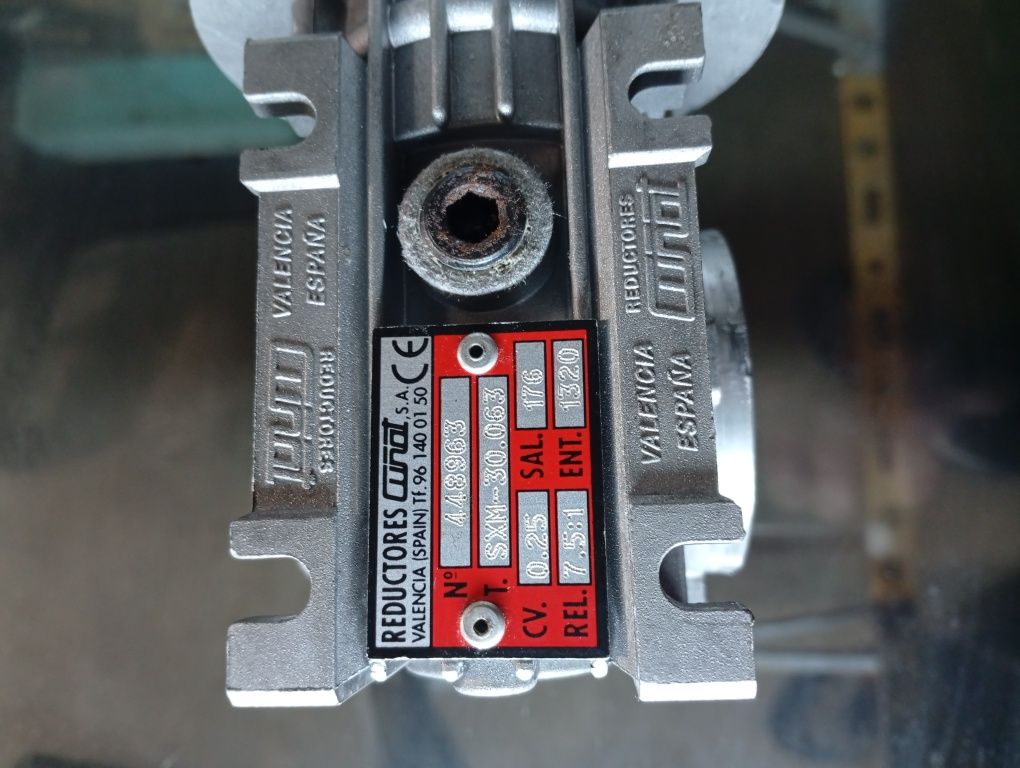 Motoredutor trifásico