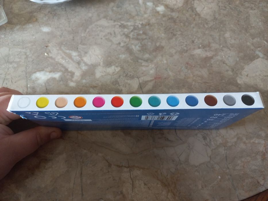 Plastelina nowa okrągła 13 kolorów