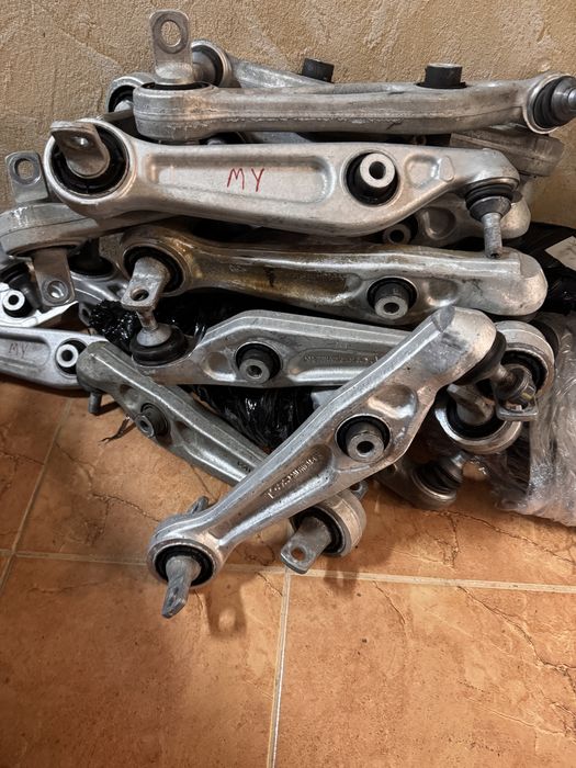 Прямой нижний рычаг tesla model Y