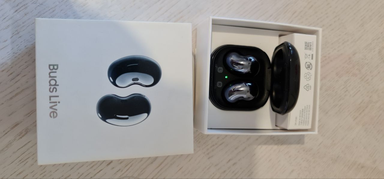 Samsung Galaxy Buds Live:
