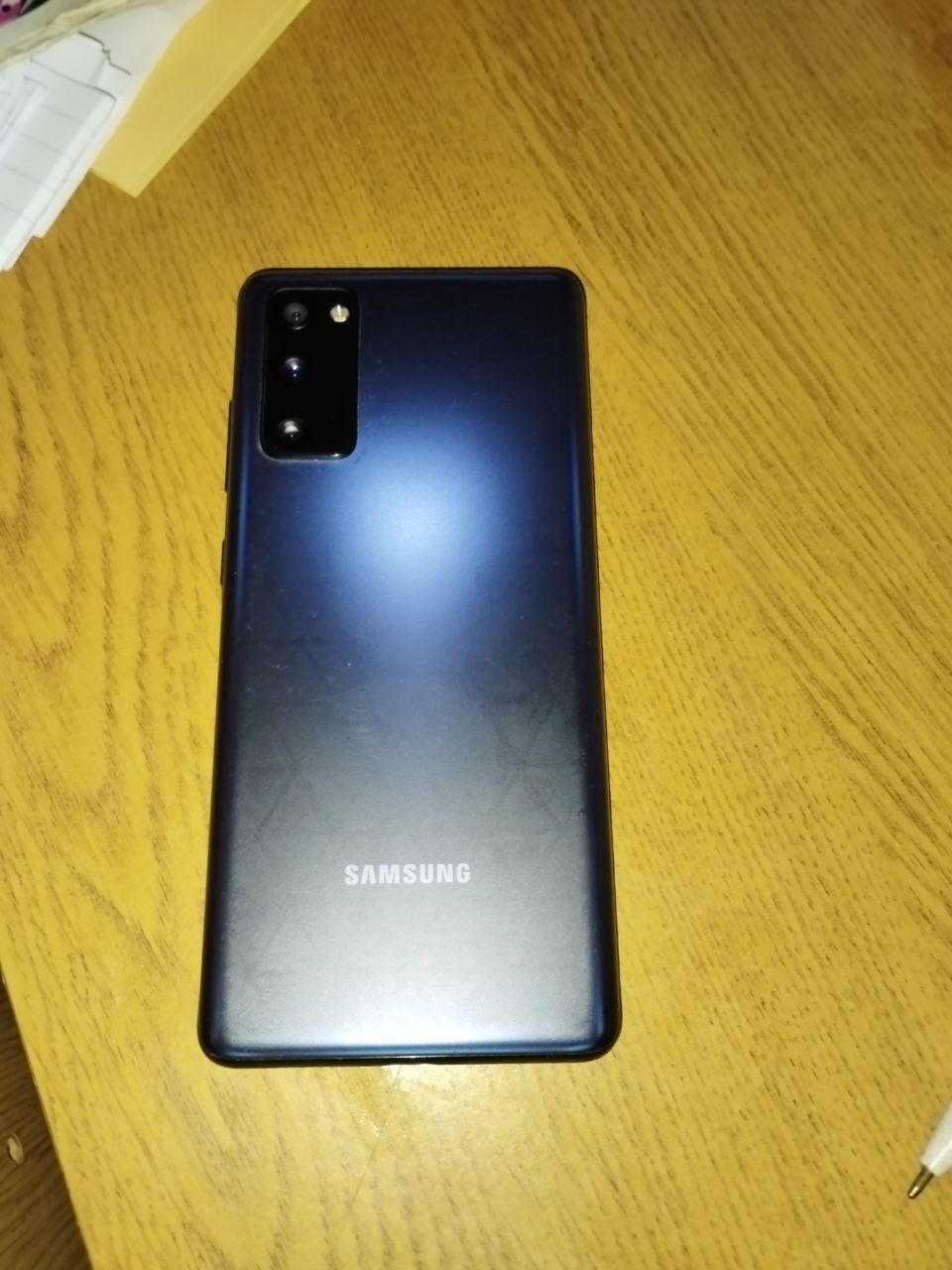 Samsung  Galaxy s 20 fe