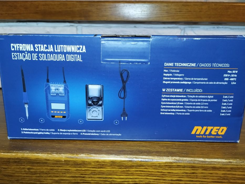 Cyfrowa stacja lutownicza. Lutownica elektroniczna.
