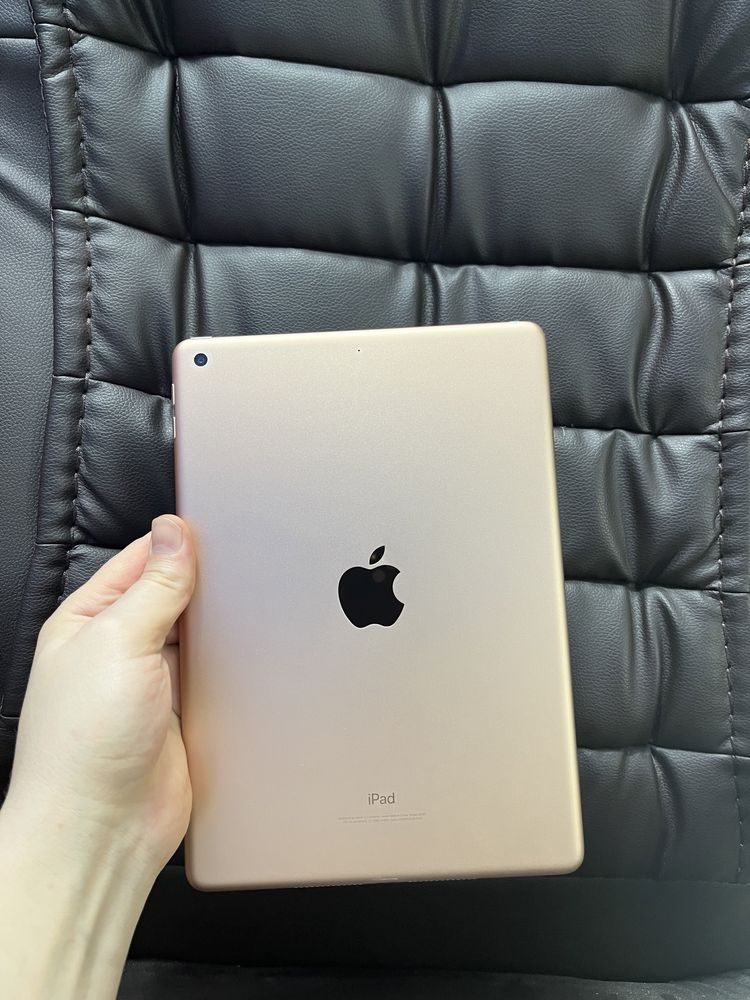 iPad (6th Generation) Wi-Fi 32GB