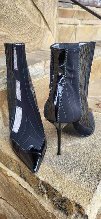 Женские ботильoны, жіночі ботильйони