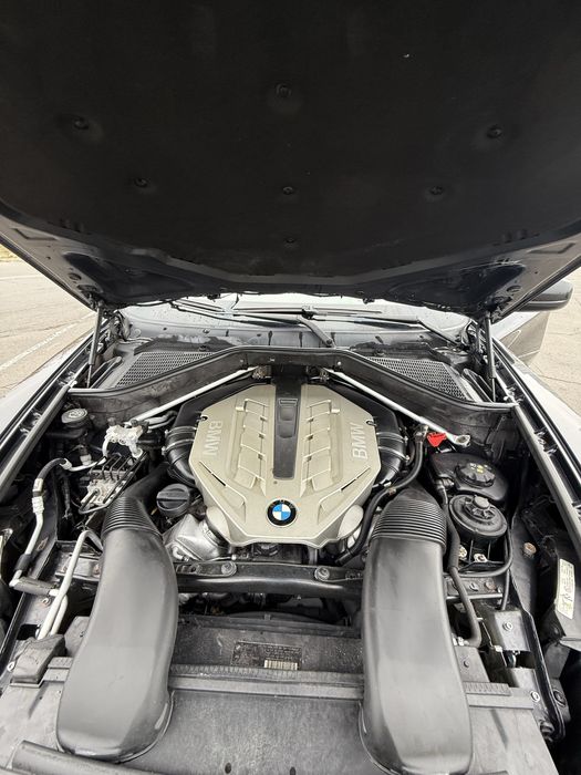 Бмв х6 один хозяин с салона не крашена