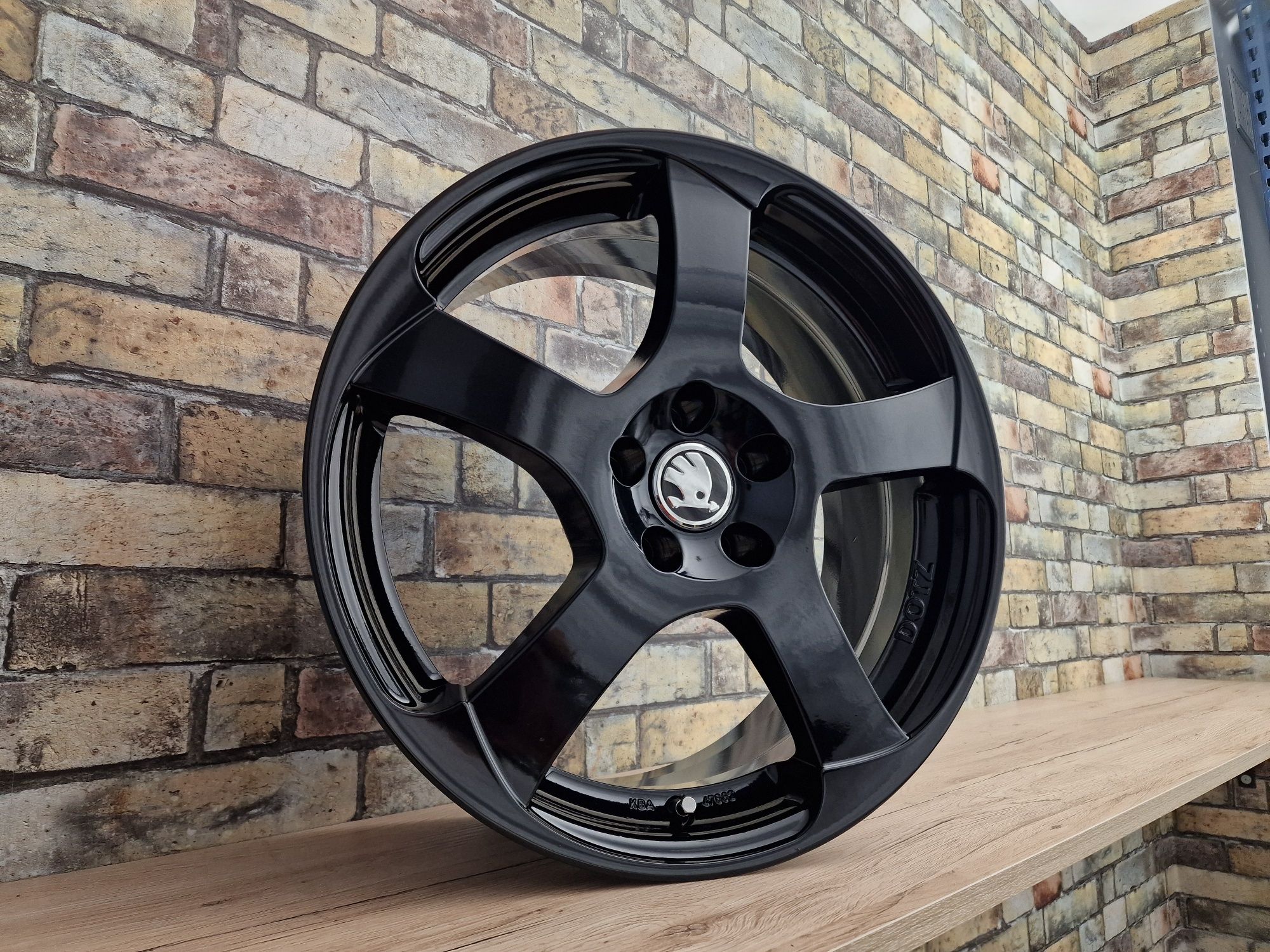 Felgi 17' 5x100 SKODA Scala Fabia Kamiq Octavia Praktik Rapid Roomster