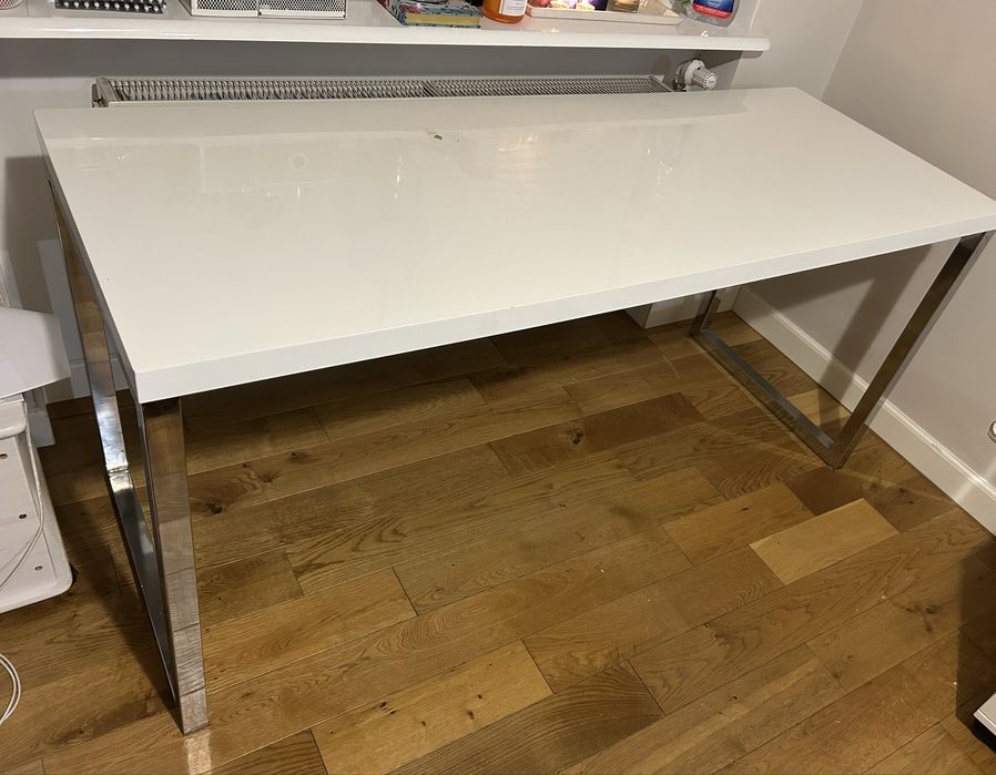 Biurko 160x60 biale metalowe nogi