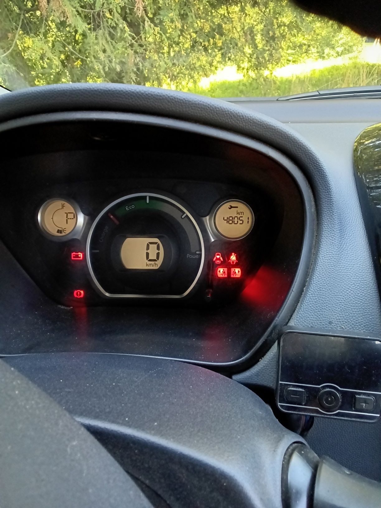 Peugeot ION 2012