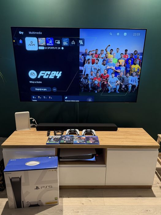 Konsola PS5 825GB 2 pady 4 gry