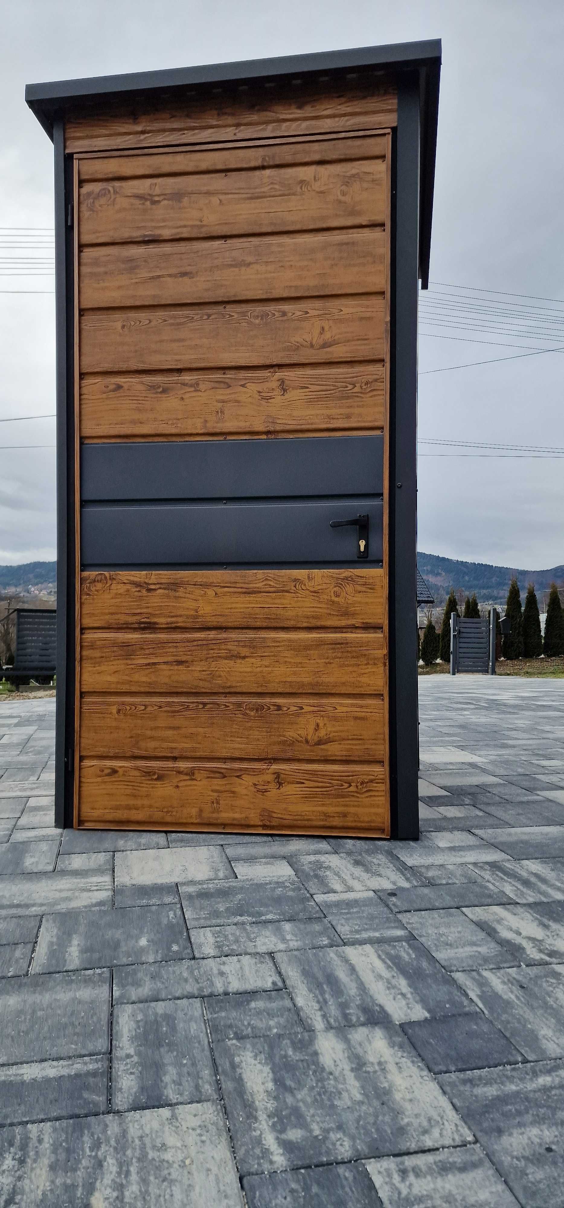 Ogrodowa toaleta WC