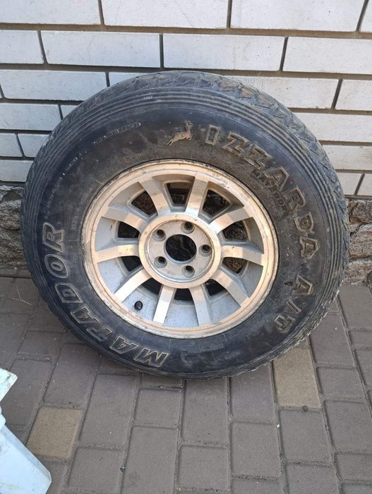 Продам колесо на джип гранд чероке
