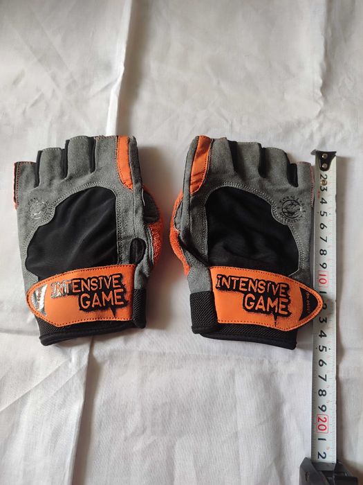 Спортивные перчатки "INTENSIVE GAME"(без пальцев)р.XL б у