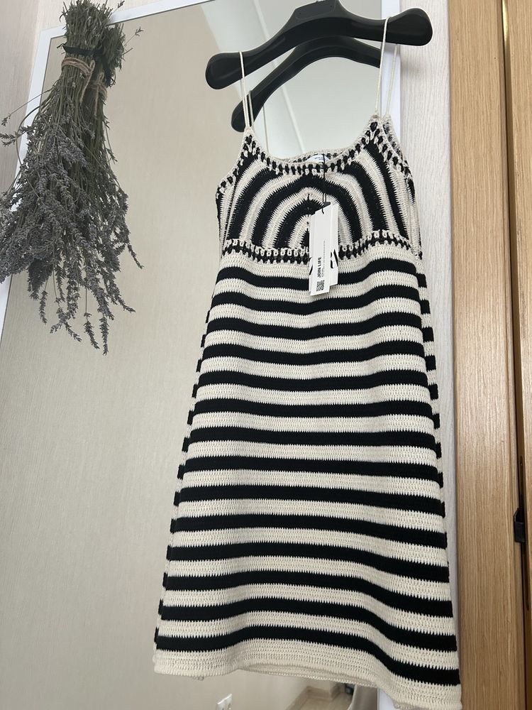 Продам сукню zara