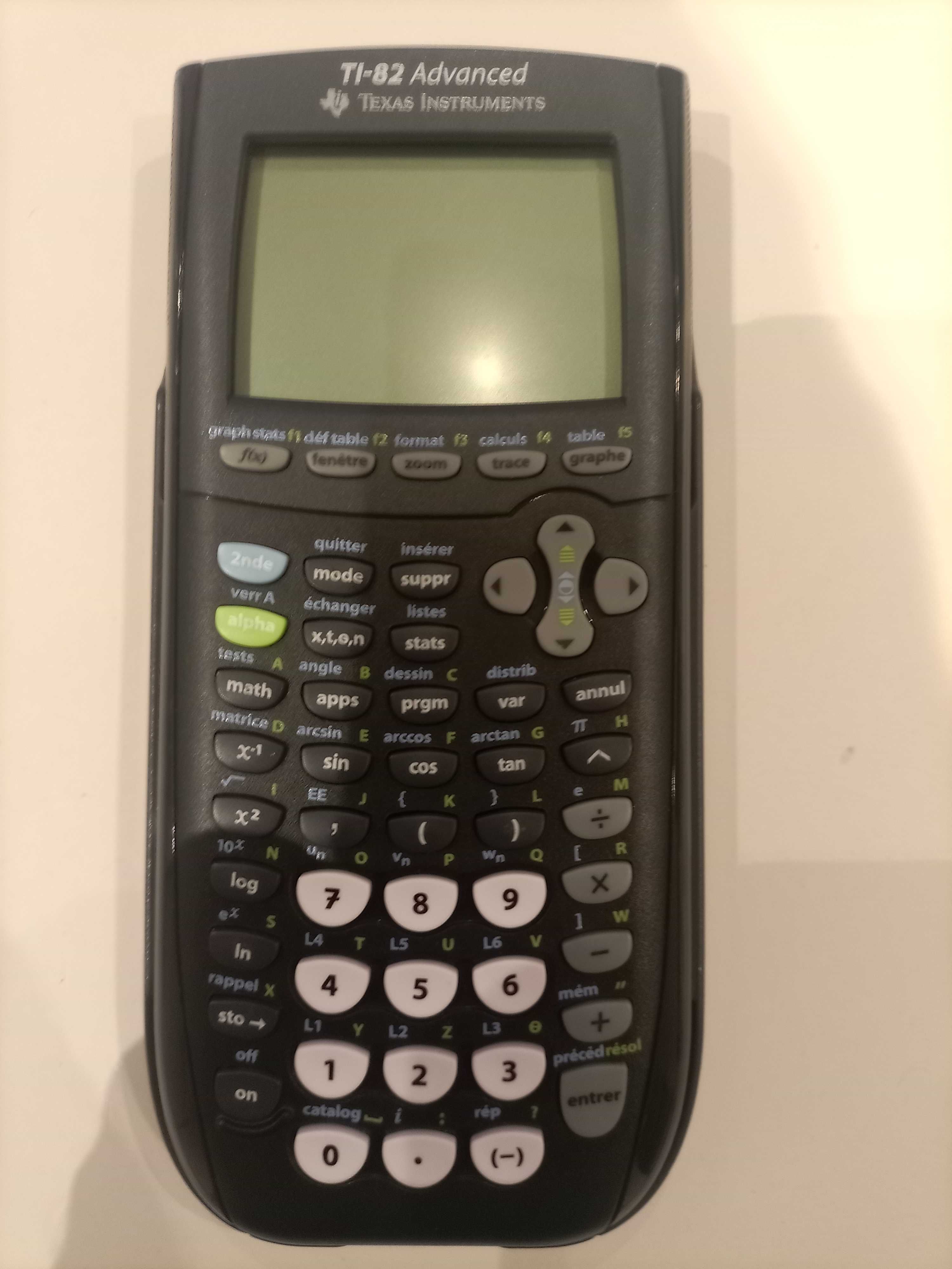 Calculadora gráfica Texas Instruments TI-82 Advanced