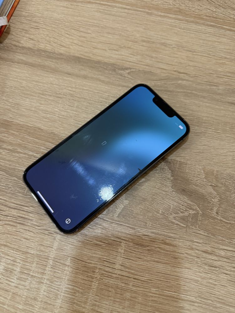 iPhone 13 pro 256