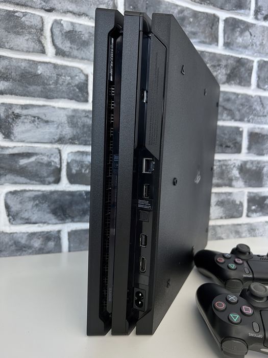 Ps4 pro 72 rev - 18 игр/ 2 джойстика - пс4 про