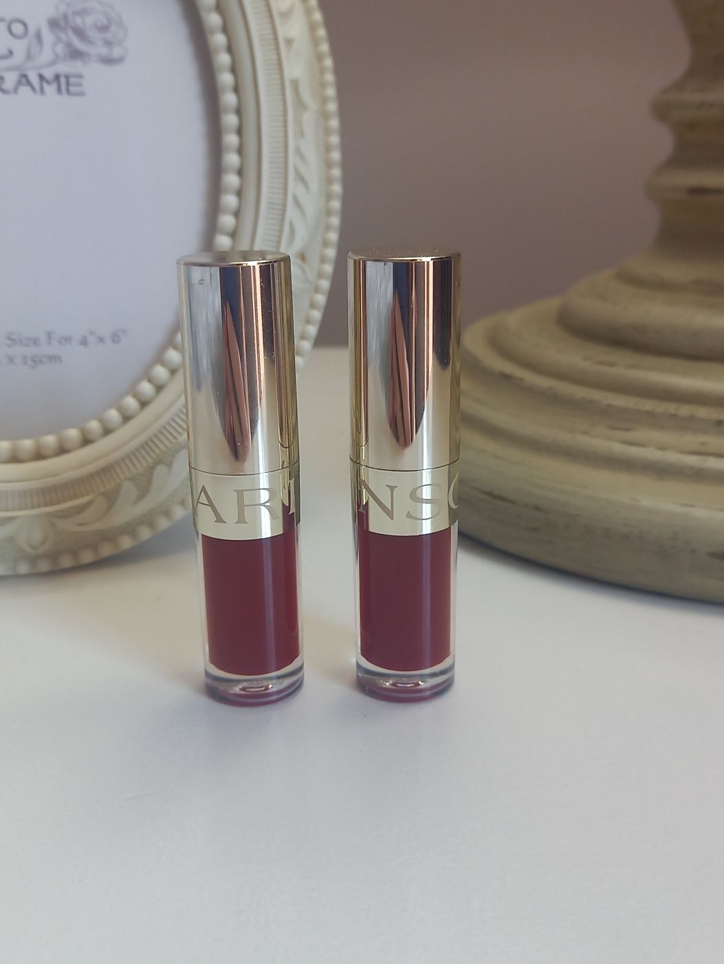 Блиск для губ, олійка для губ Clarins Lip Comfort Oil