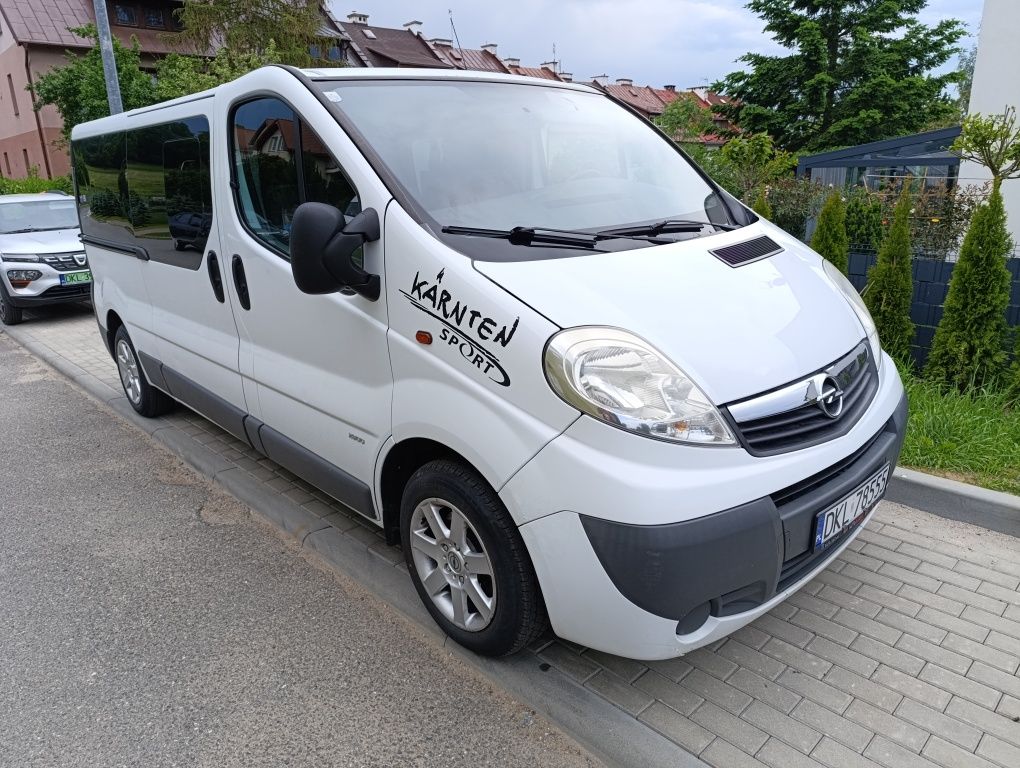 Wypożyczalnia aut/Bus 9 osobowy wynajem/taxi 9 osób/przewóz osób