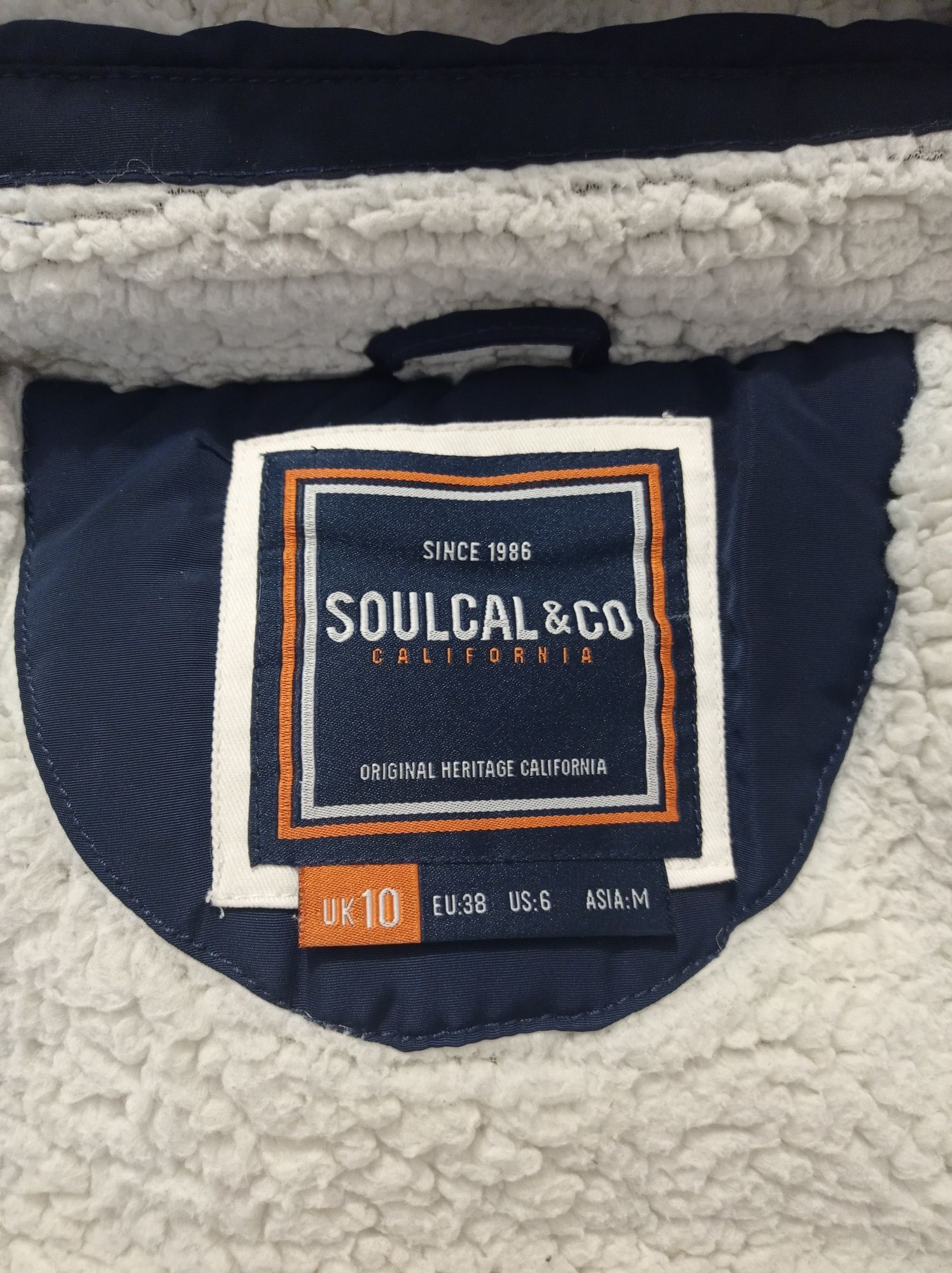 Жилетка бренда SOULCAL & CO
