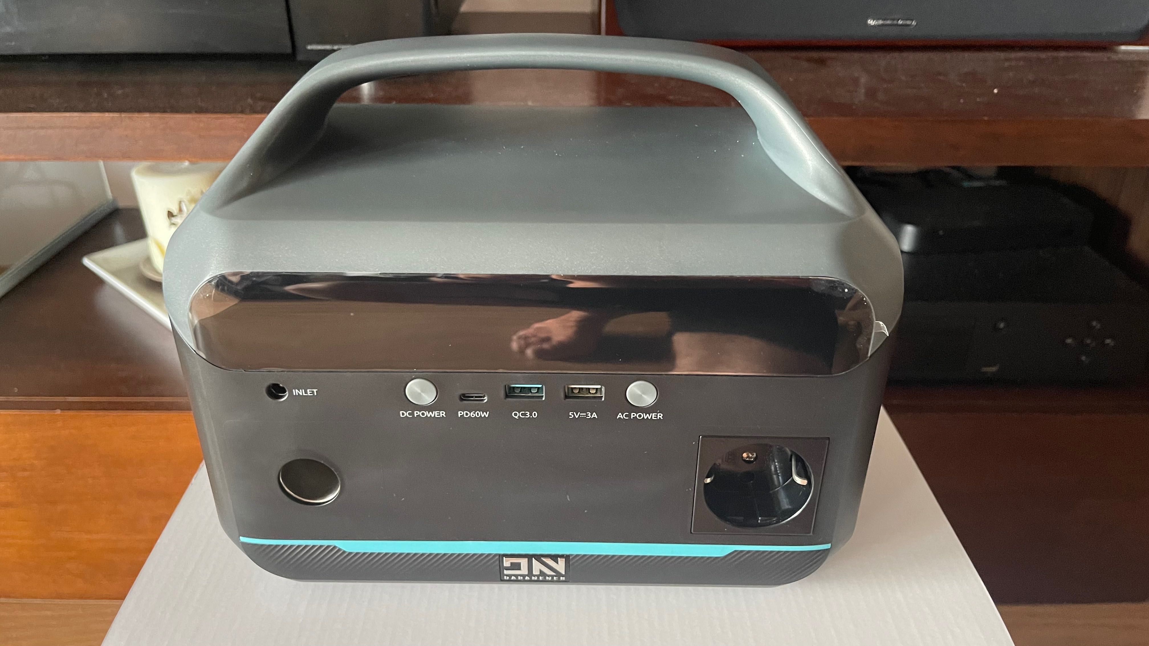 Generator solarny Daranener Neo300 pod namiot, kemping