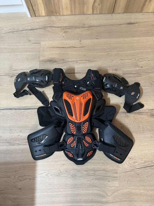 Stroj ktm na crossa/ednuro  motor motocykl