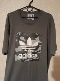 Фирменная футболка adidas original размер XL