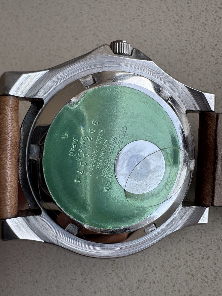 Relógio Citizen Quartz Diver vintage