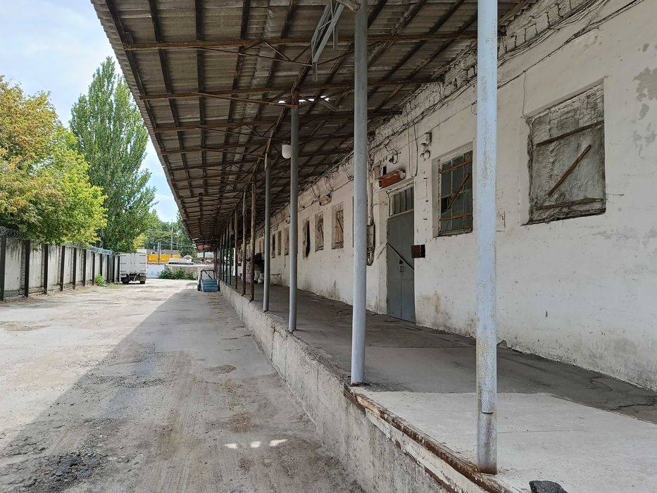 Сдам складские помещения от 50м до 1000м на базе по ул Железнодорожной