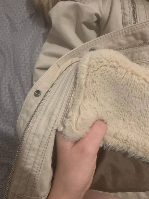 Жіноча парка Bershka XS