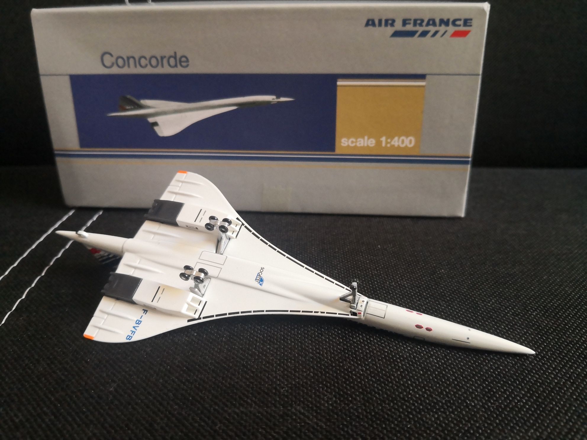 Samolot model samolotu metalowy ok 15 cm jak Concorde
