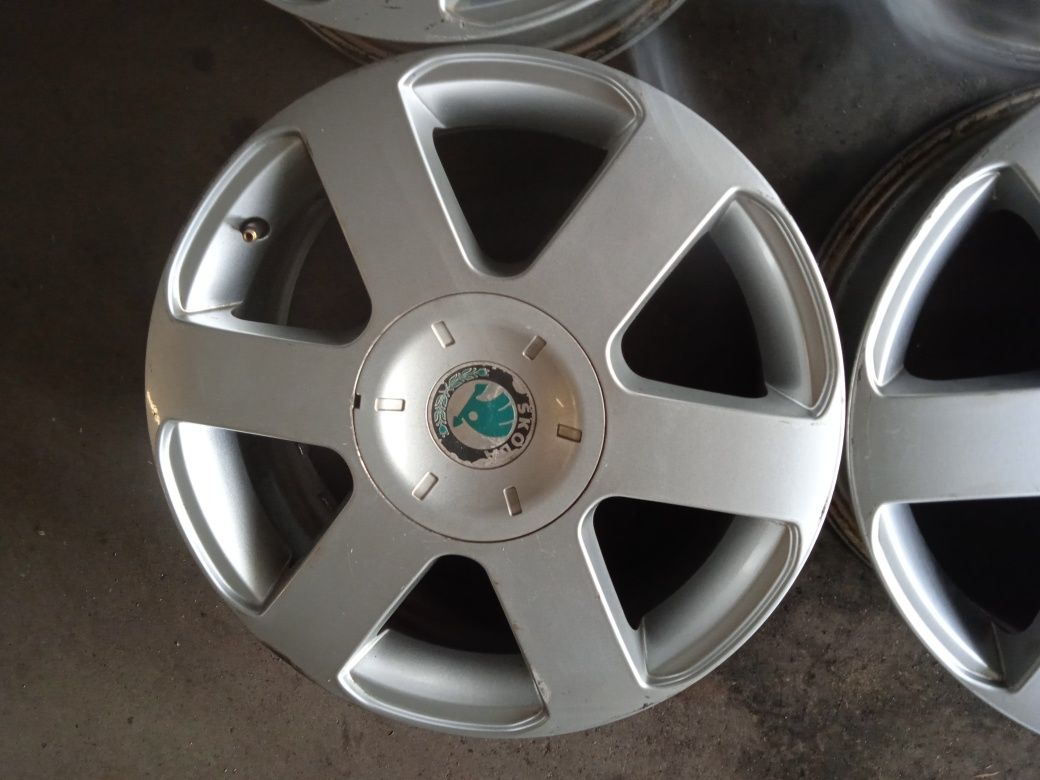 Oryginalne felgi aluminiowe do Skody 16 cali, 5x112