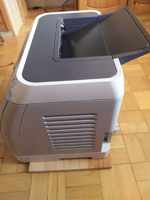 Drukarka kolorowa HP Color LaserJet 2600n mało używana