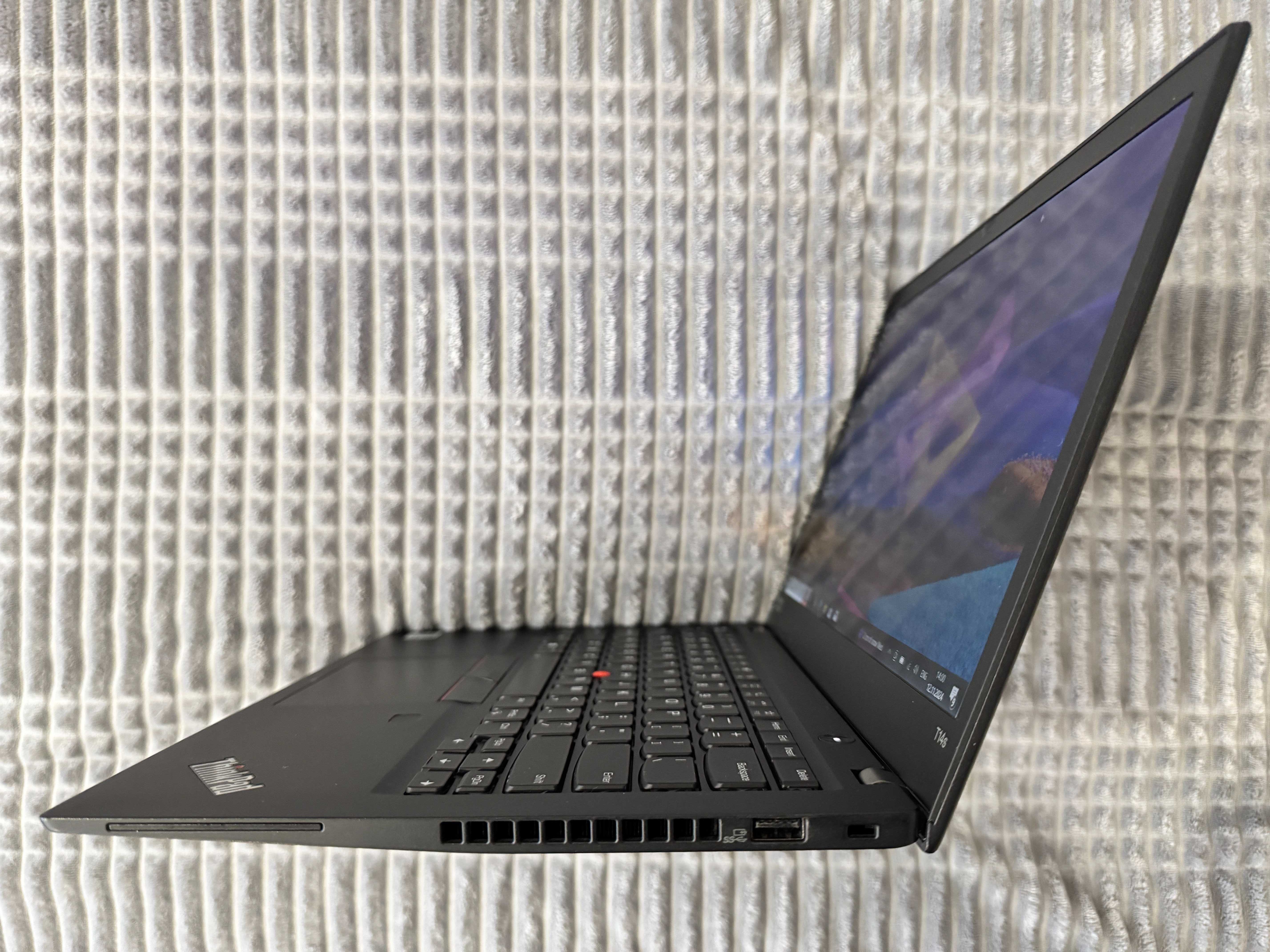 Ноутбук Lenovo ThinkPad T14s | i7-10610U | Ram-16 SSD-512 | FHD IPS