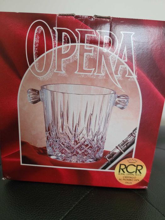 Balde de gelo cristal lapidado . Novo com caixa
