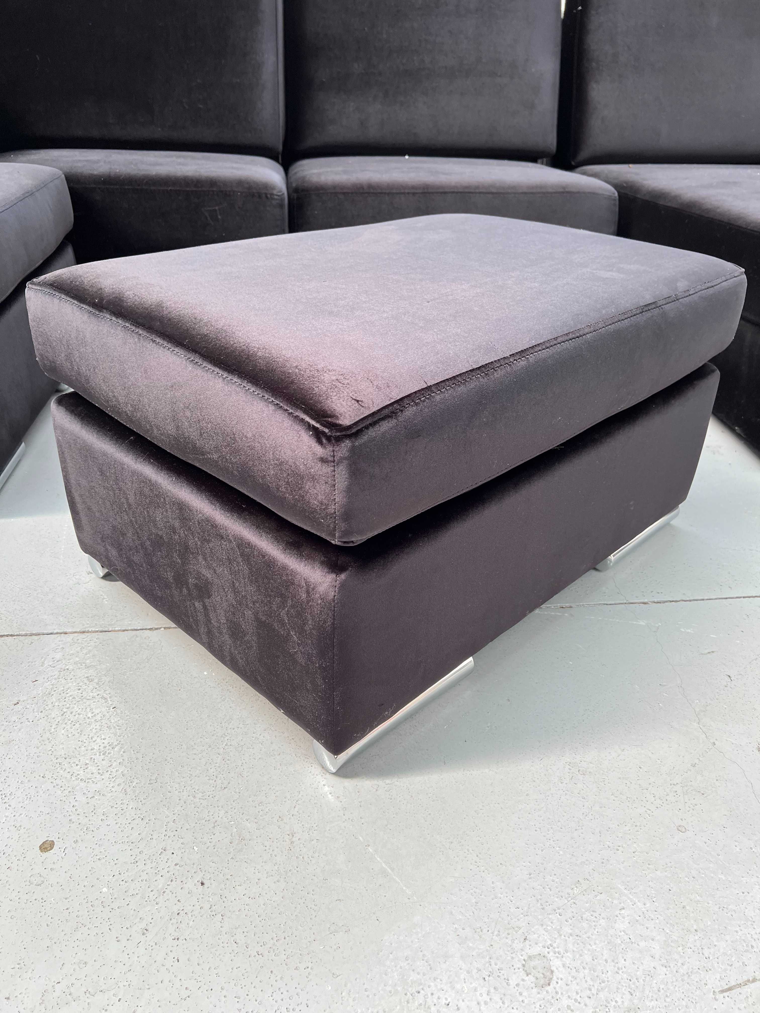 Sofá Chaise Loungue Preto